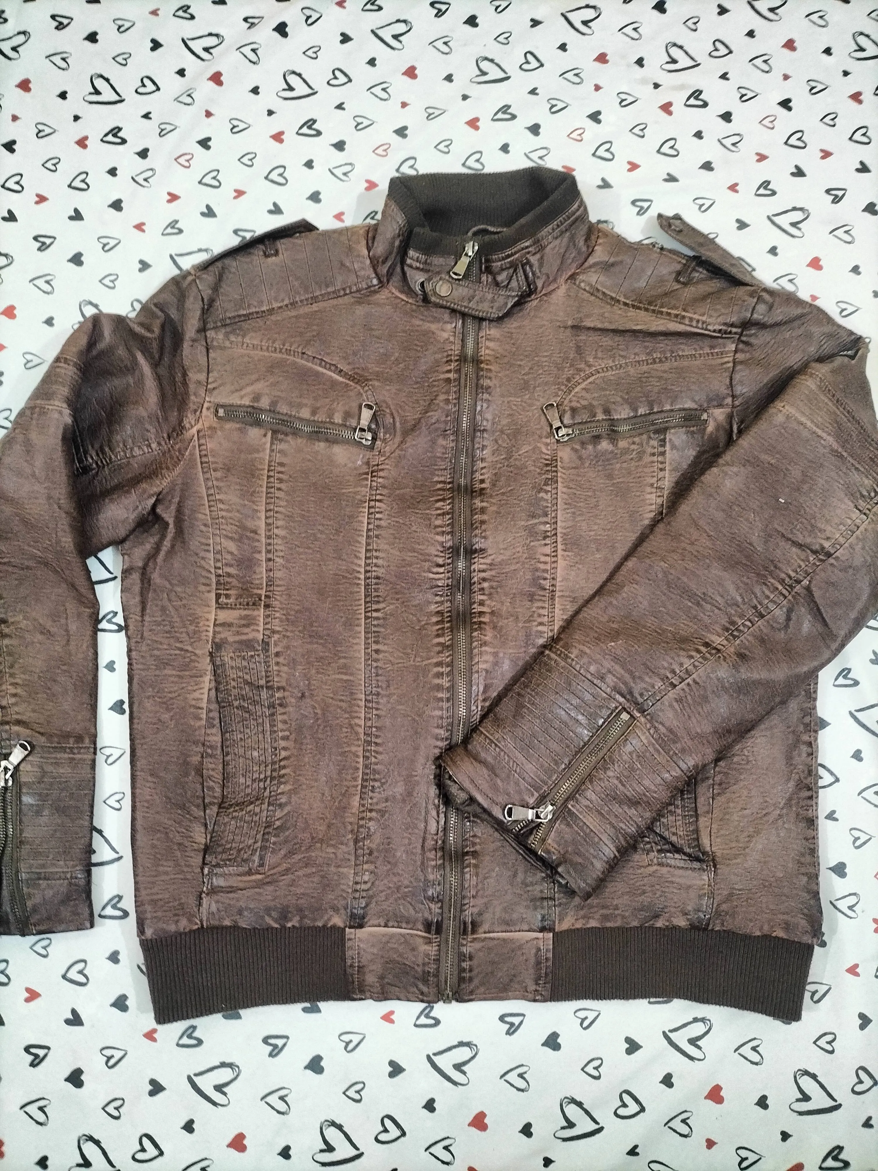 HD Premium Leather Jackets for Winters - 33 pcs